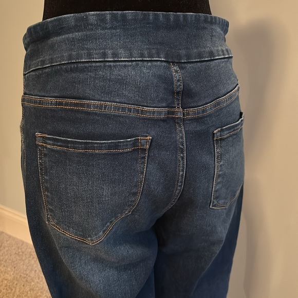 Tribal pull on flare jeans. Size 8 - Picture 3 of 5